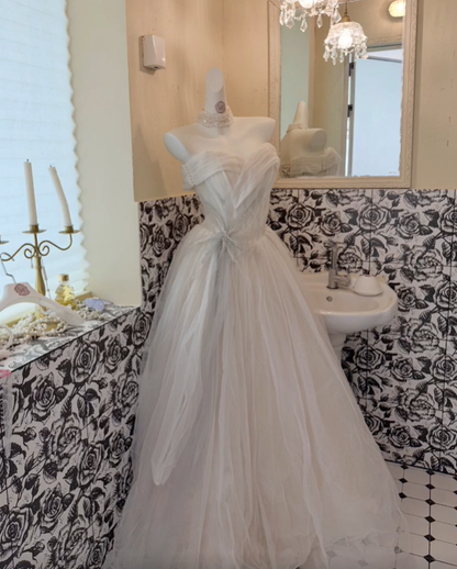 Light Gray Strapless Cinched Waist Voluminous Skirt Long Romantic Dress, Wedding Gown gh7826