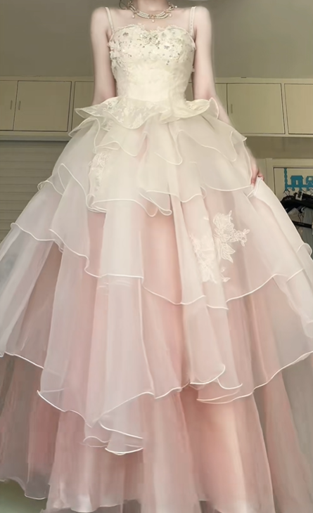 Pink‑White Ombre Spaghetti Strap Ball Gown, Lace Beaded Sweetheart Formal Dress Multi‑Layer Ruffle Organza Skirt for Prom Party gh8947