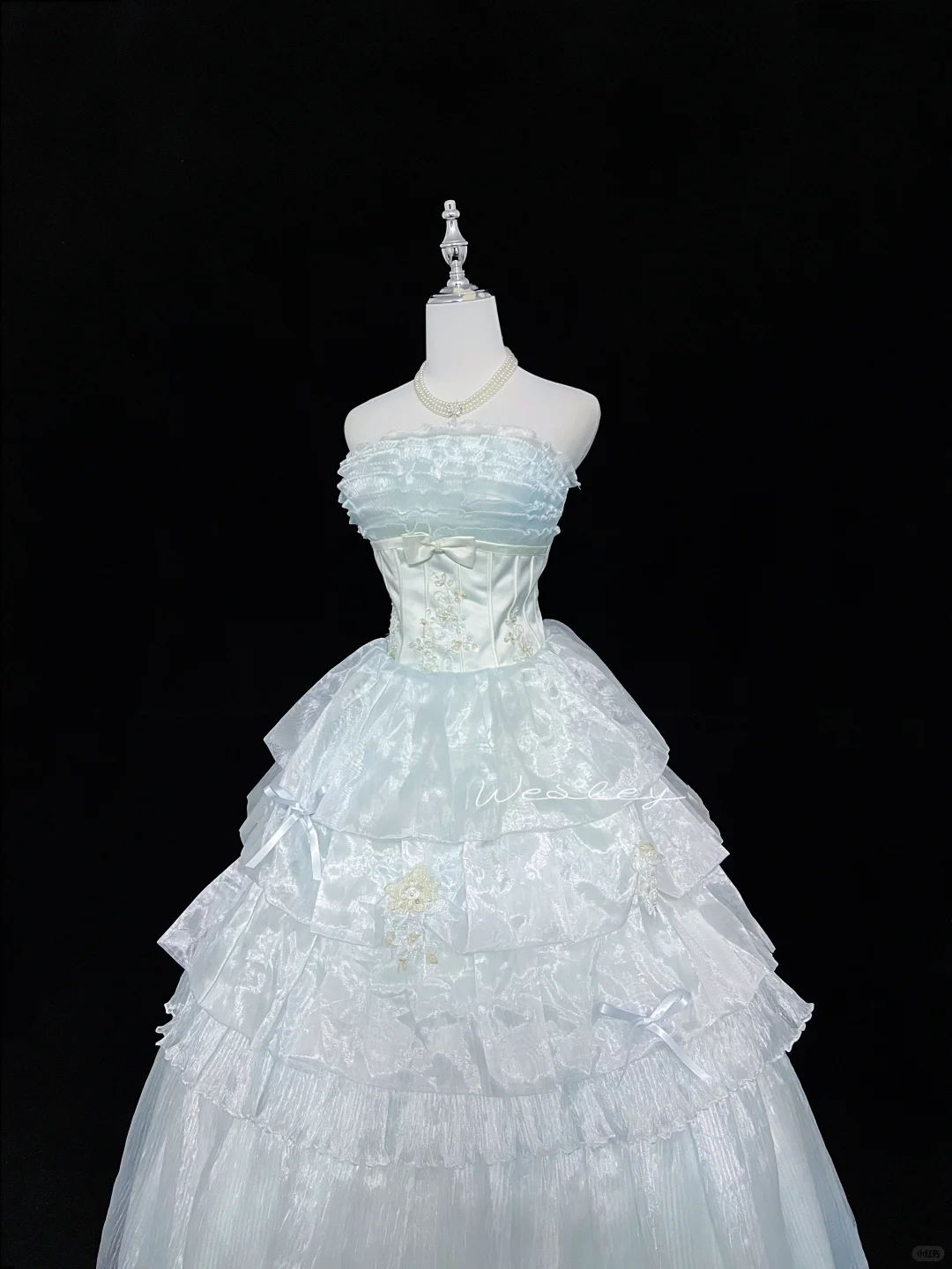 Light Blue Strapless Cinched Waist Voluminous Skirt Long Romantic Dress, Wedding Gown gh7947