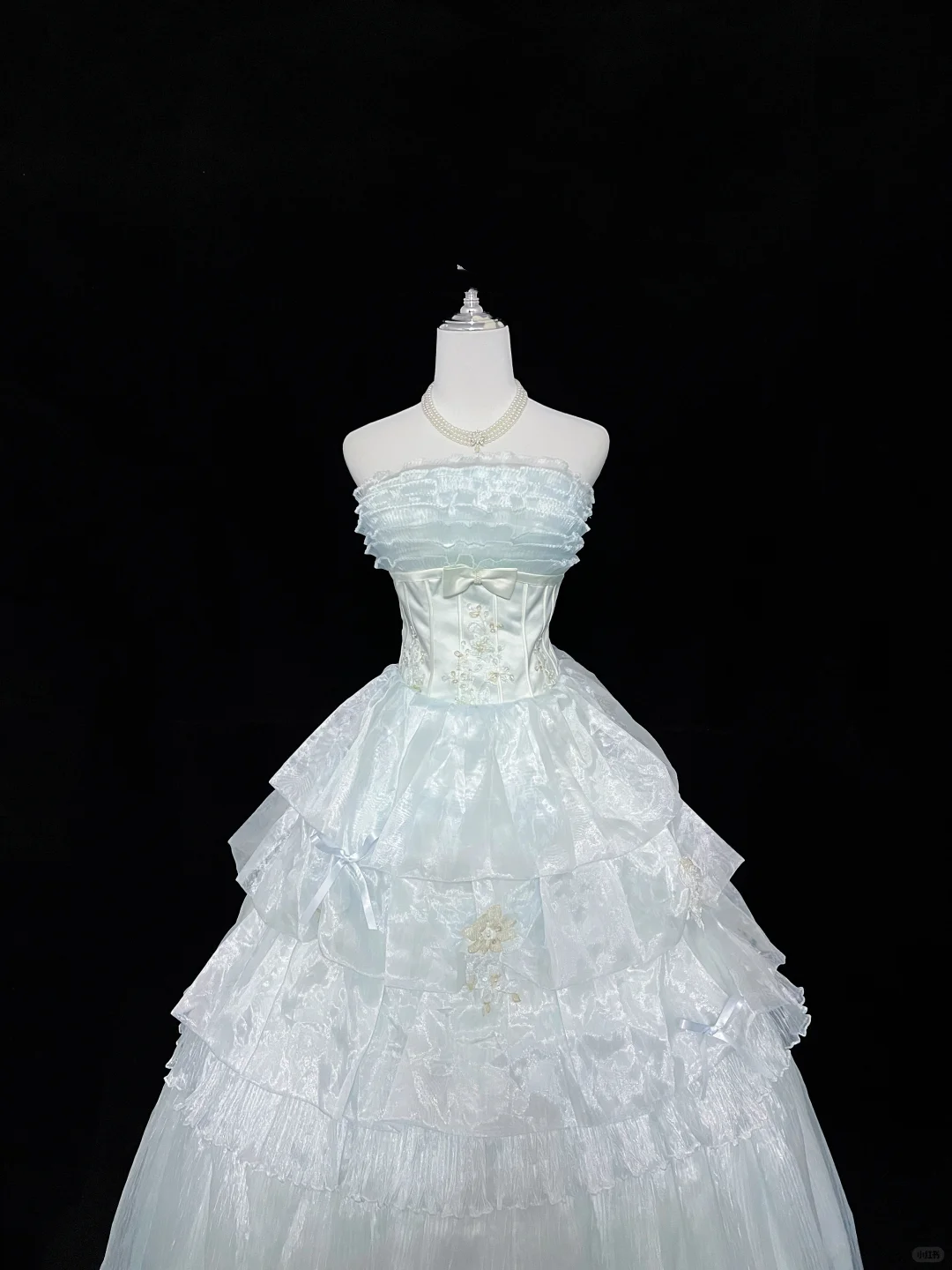Light Blue Strapless Cinched Waist Voluminous Skirt Long Romantic Dress, Wedding Gown gh7947