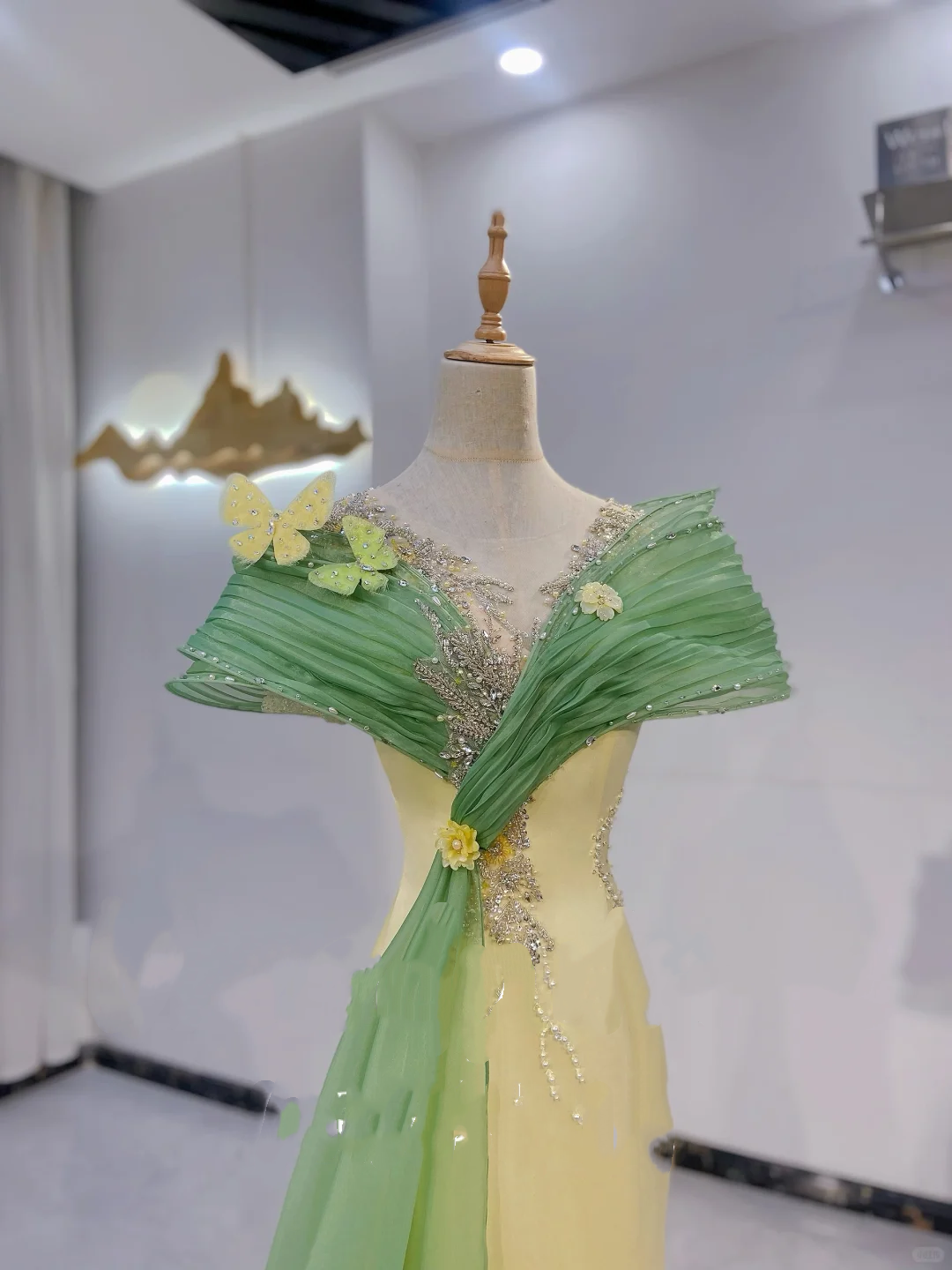 Light Green Spliced Pale Yellow Waist-Cinched Fitted Elegant Long Evening Dress, Fairy Gown, Romantic Gown gh7415