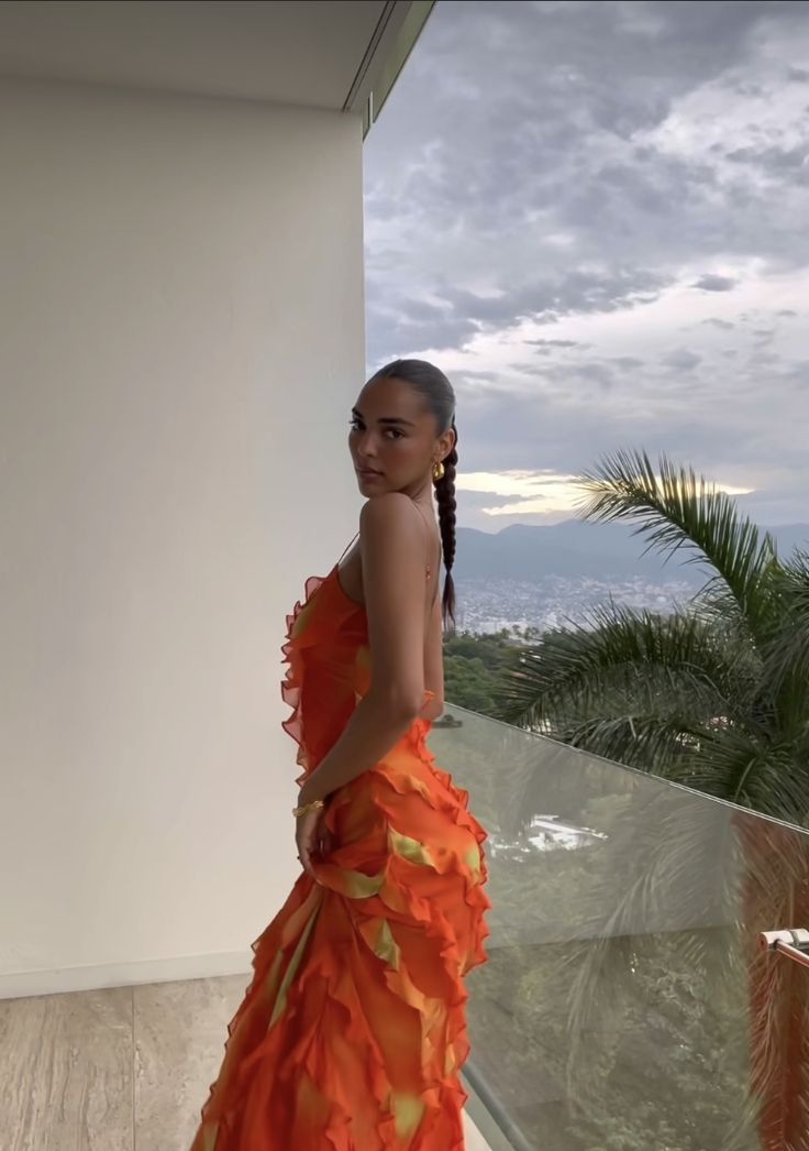 Robe de soirée longue sirène à bretelles spaghetti orange sexy à ourlet à volants, robe d'invité de mariage, robe de bal, robe de soirée moulante irrégulière gh3036