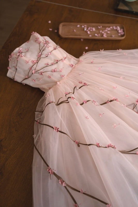 girlhomeshops - Vintage Pfirsichrosa Pflaumenblüten 3D Besticktes trägerloses Tüll-Abendkleid im chinesischen Stil gh6034