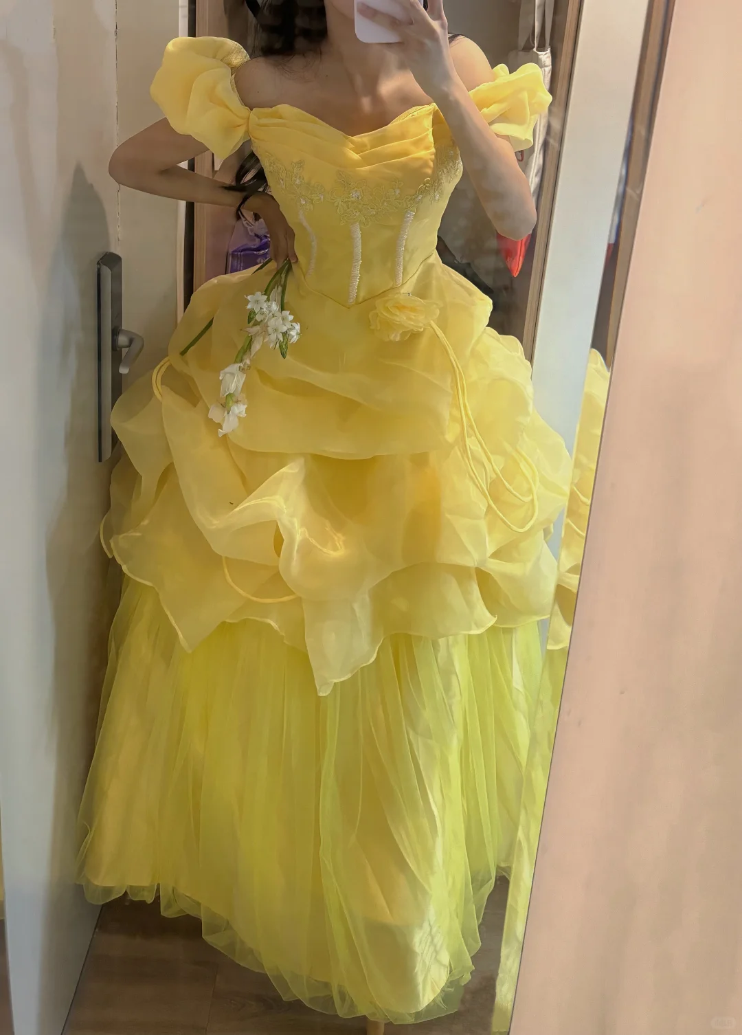 Yellow Puff Sleeve Romantic Gown, Cinched Waist, Voluminous Princess Skirt, Wedding Dress & Bridal Gown gh8174