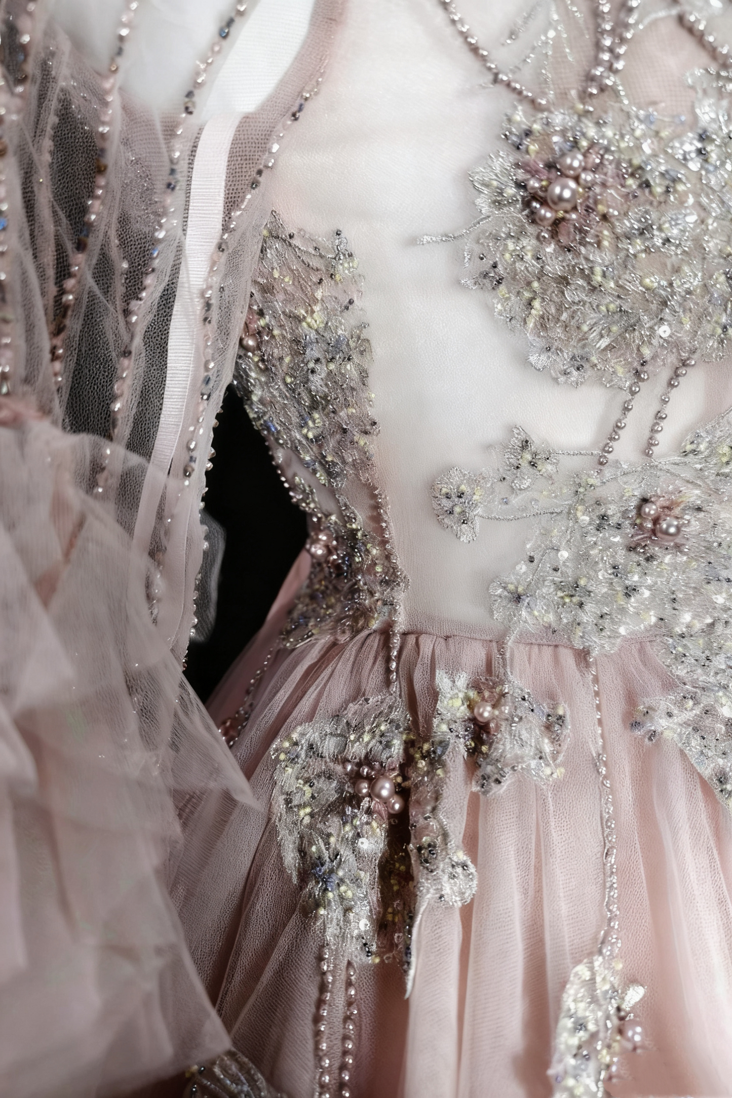 girlhomeshops-Pink, Gorgeous, Delicate Lace And Beaded Long Prom Dress gh6282