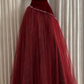 Ärmelloses burgunderrotes Samt- und Tüllkleid | Luxuriöses, elegantes Ballkleid mit Perlenbesatz und Schleppe gh6471
