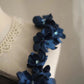 Blaues, geblümtes, kurzes Satin-Heimkehrkleid, Geburtstagspartykleid, kleine Orchidee, gh4304