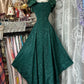 girlhomeshops-Dunkelgrünes, schulterfreies, bodenlanges Kleid mit Jacquard-Spitzenschleife, gh5895