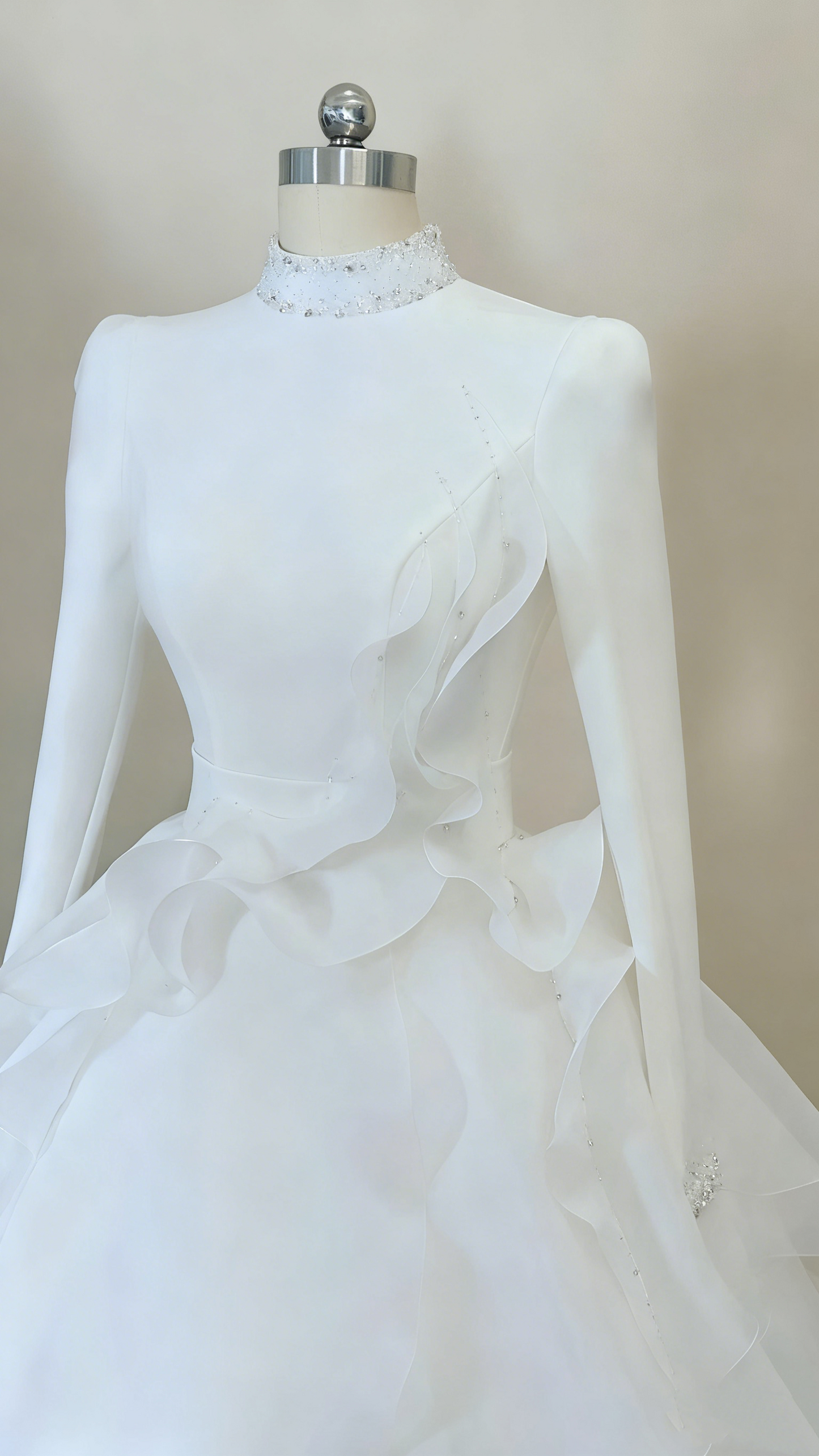 Robe de soirée blanche et bleue à dégradé de tulle, col montant, manches longues et traîne à volants, robe de mariée gh6390