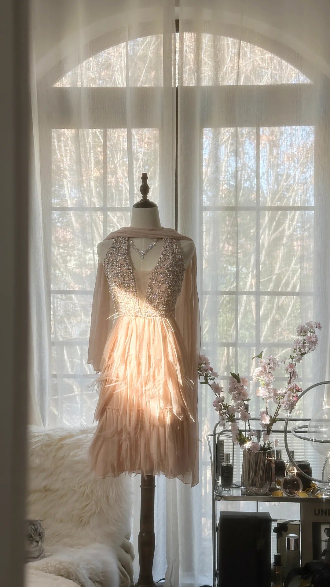 Blassrosa, zart, romantisch, süß, niedlich, wunderschön, exquisit, elegant, mit Perlen besetzt, kurz, Chiffon, Heimkehrkleid, Abendkleid, Ballkleid, Geburtstagskleid, Urlaubskleid, Partykleid, gh4045