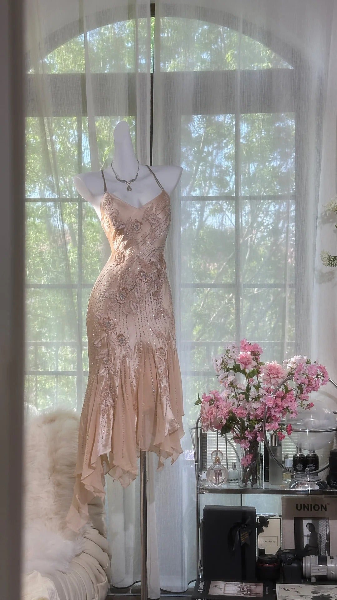 Robe de soirée courte en mousseline de soie rose clair à fleurs et perles, élégante, robe de bal, robe de soirée, robe de fête d'anniversaire, robe de rendez-vous, gh4683