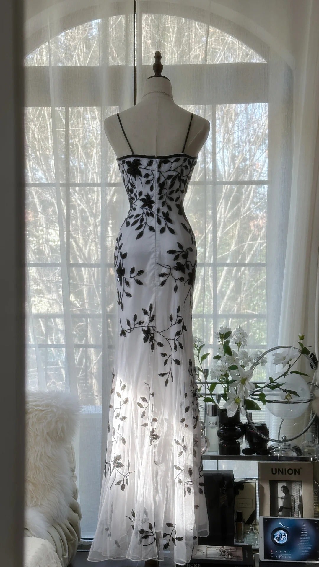 Robe de soirée longue en mousseline de soie, élégante, romantique, noire, à fleurs, pour anniversaire, mariage, vacances, gh4020