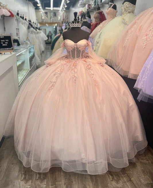 Rosa Quinceaine-Kleid mit Perlenapplikationen und langen Ärmeln, Ballkleid, Abschlusskleid, Abendkleid, süßes Kleid für 16-Jährige, gh3122
