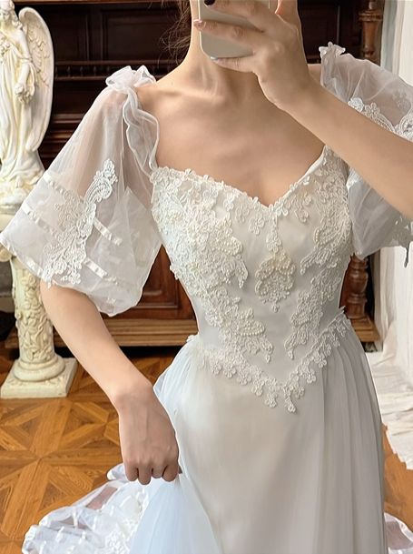 Ivory Vintage Tulle Wedding Gown, Sweetheart Neckline, Ruffle Puff Short Sleeves With Lace Appliqués, Fitted Lace Bodice, Multi‑Ribbon Trim Tulle Long Train Prom Dress gh8632