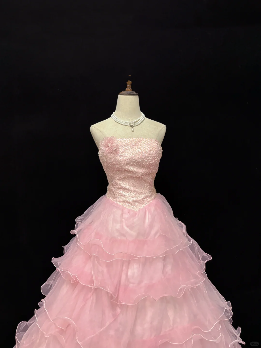 Pink Strapless with Beaded Details, Cinched Waist, Voluminous Skirt Cute Girly Romantic Dress, Wedding Gown gh8087