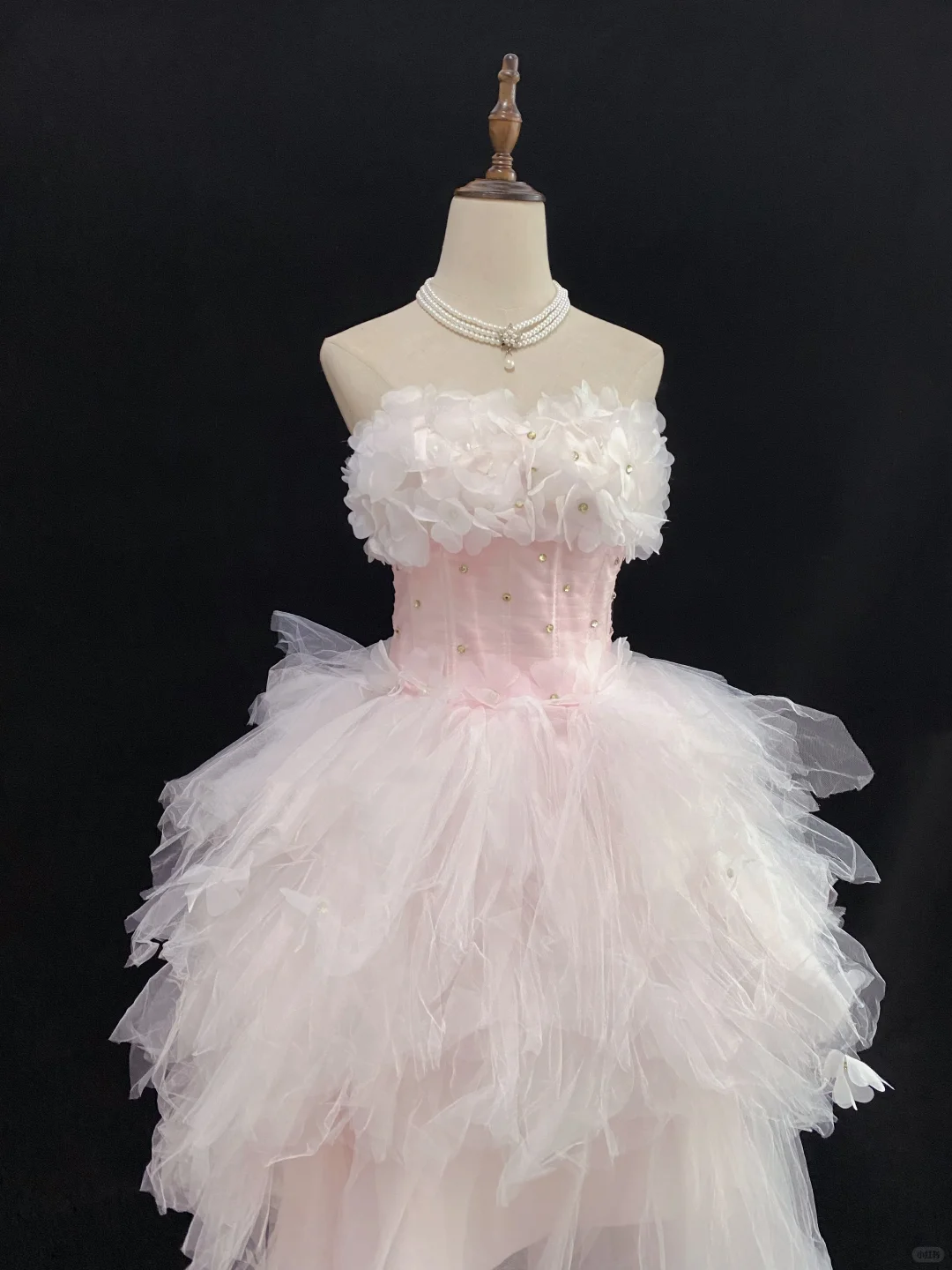 Blush Pink Strapless Luxury Romantic Gown with Cinched Waist and Train Skirt, Wedding Dress & Bridal Gown gh8126