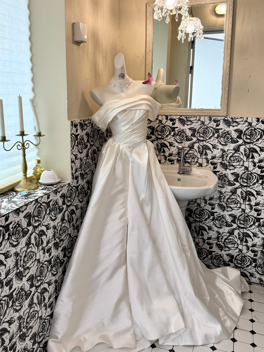 White Off-the-Shoulder Satin Waist-Cinched Full Flared Long Vintage Romantic Dress, Wedding Gown gh7561