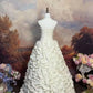 girlhomeshops – Weißes, zart perlenbesetztes langes Satin-Hochzeitskleid gh6291