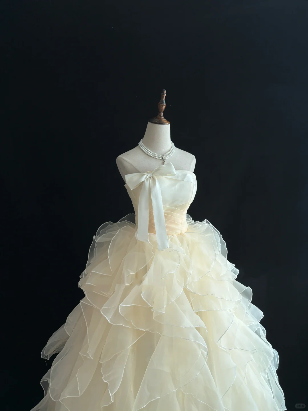 Apricot Strapless Cinched Waist Ruffled Voluminous Skirt Long Romantic Dress, Wedding Gown gh7994