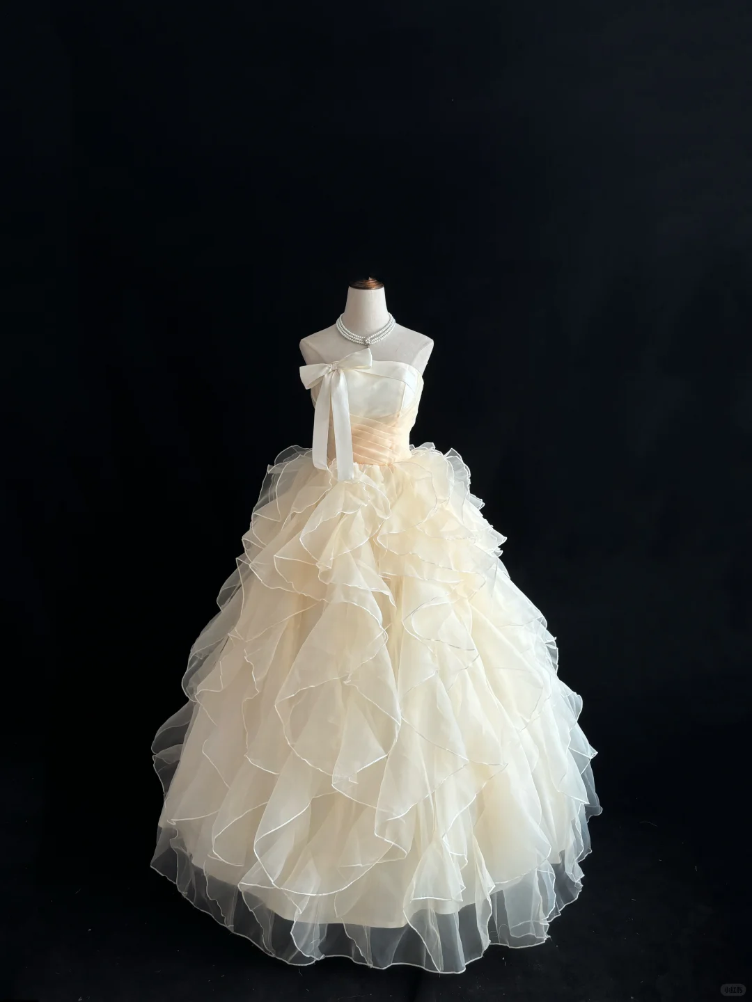 Apricot Strapless Cinched Waist Ruffled Voluminous Skirt Long Romantic Dress, Wedding Gown gh7994
