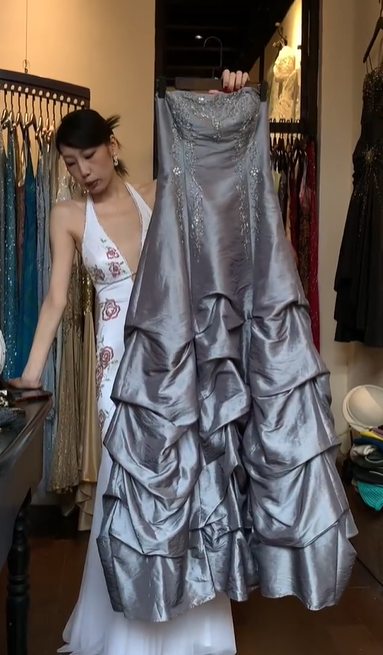 Strapless Silver Grey Satin Prom Dress Hand Beaded Rhinestone Tiered Stacked Ruffle Formal Gown gh9803