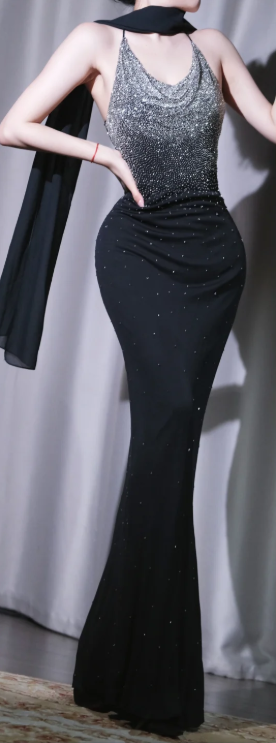 ✨Girlhomeshops-Black Silver Ombre Halter Mermaid Prom Gown Cowl Neck Rhinestone Evening Dress gh10099