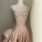 Girlhomeshops - Robe de soirée courte en satin rose, magnifique et exquise, ornée de perles, gh5306