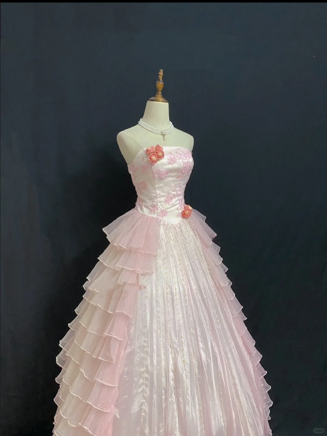 Blush Pink Strapless Long Romantic Gown with Fitted Waist and Fluffy Tiered Cake Skirt, Wedding Dress & Bridal Gown gh8311