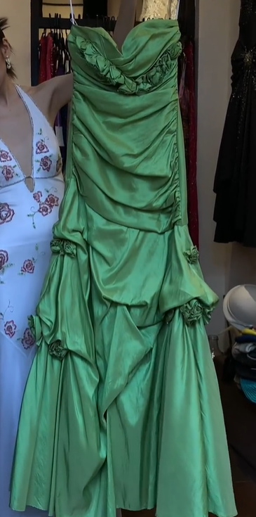 Strapless Apple Green Satin Prom Dress Draped Ruched 3D Floral Formal Evening Gown gh9807