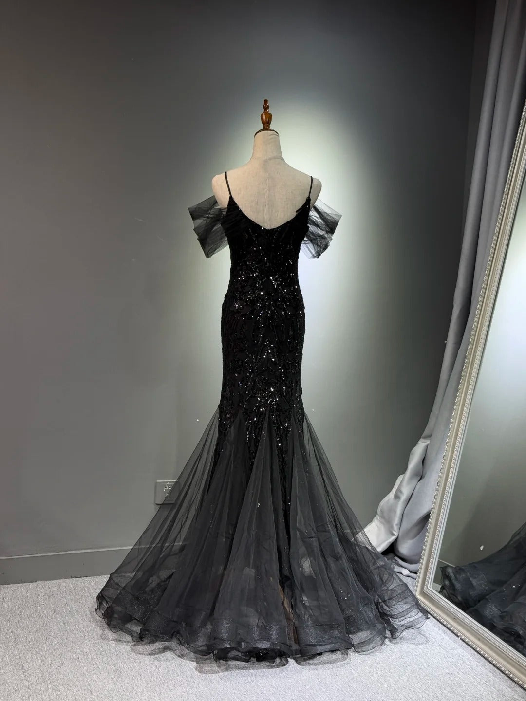 Girlhomeshops - Schwarzes, glänzendes Meerjungfrau-Ballkleid mit langen Pailletten, Abendkleid, Abschlussballkleid, gh5112
