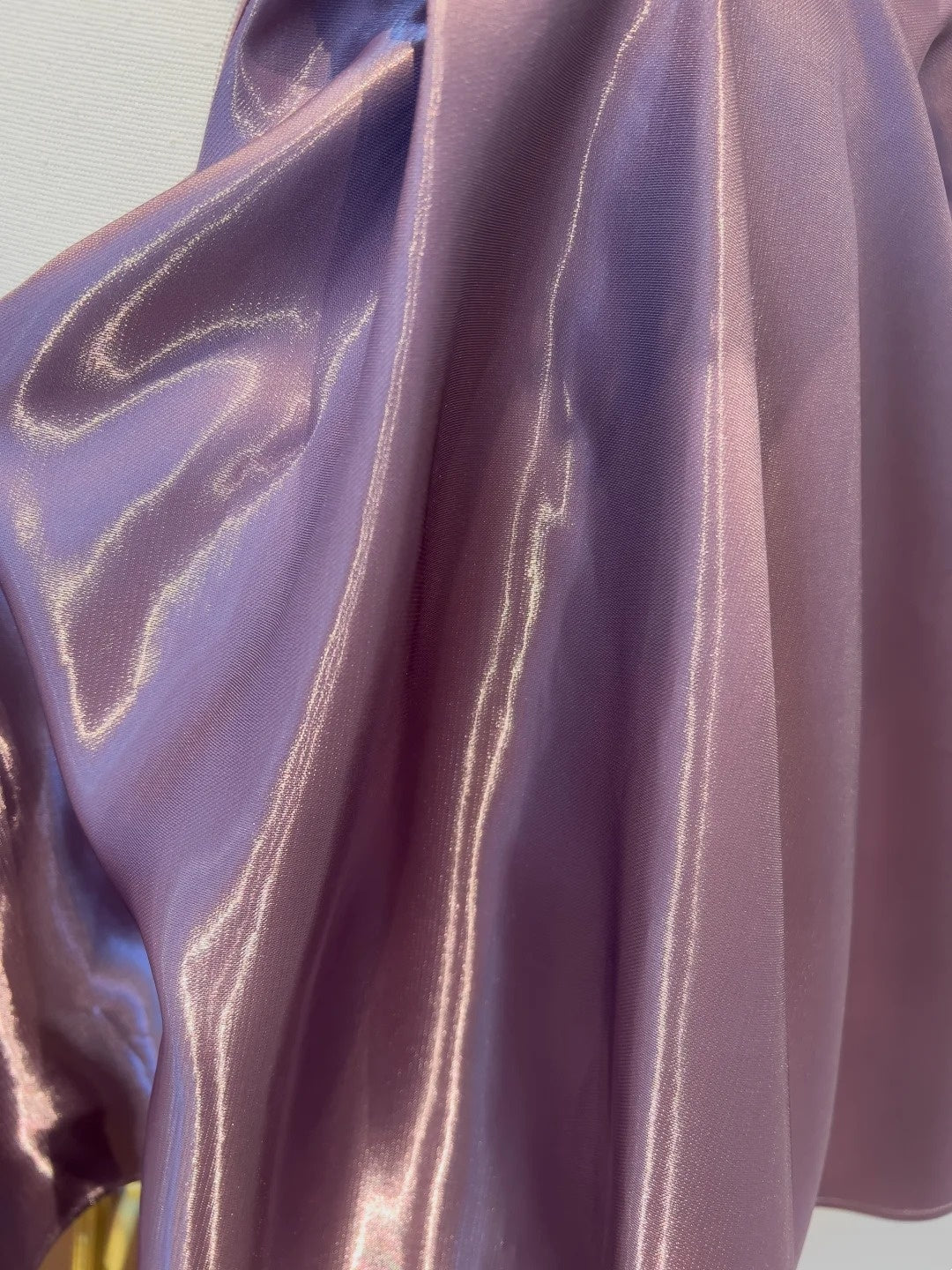 Robe courte violette à volants scintillants, idéale pour un anniversaire ou un bal de promo (gh6794)