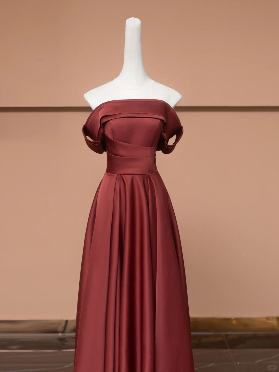Robe de soirée longue en satin marron et rouge, élégante et tendance, gh4874