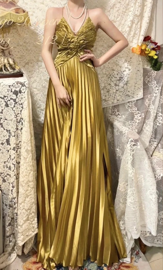 Langes Satin-Ballkleid mit goldenen Metallperlenverzierungen, Abendkleid, Abschlusskleid gh4507