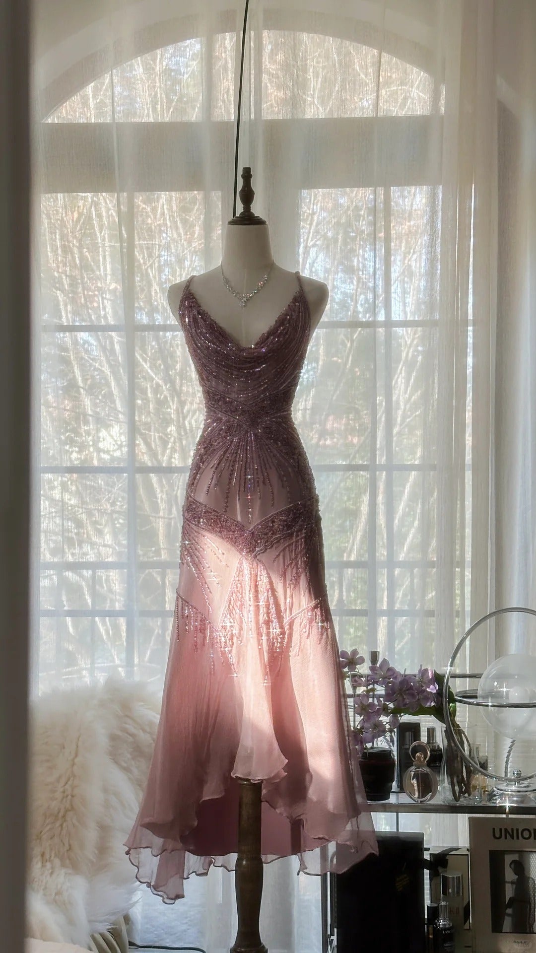 Pink  Romantic Fashion Elegant Exquisite Beaded Spaghetti Strap Long Tulle Chiffon Ruffle Ball Gown Evening Gown Party Dress gh4059