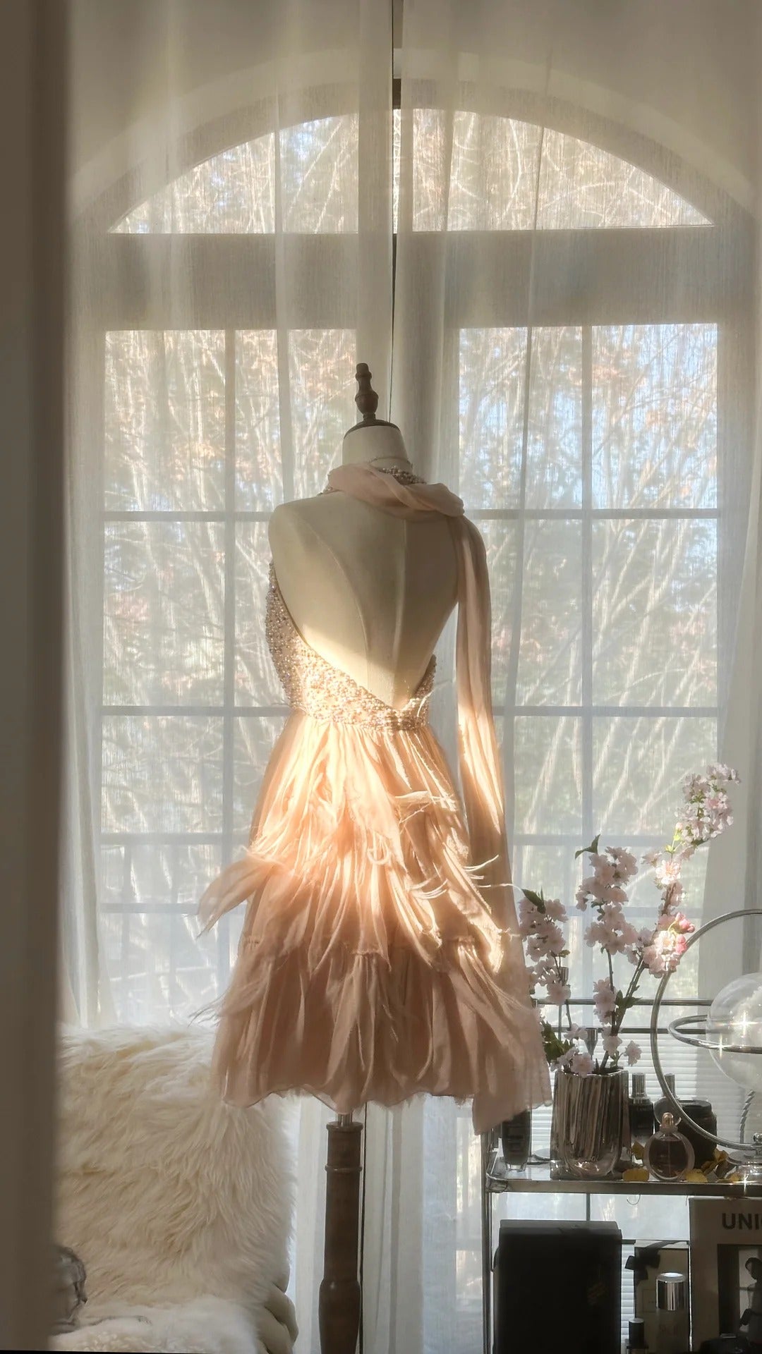 Blassrosa, zart, romantisch, süß, niedlich, wunderschön, exquisit, elegant, mit Perlen besetzt, kurz, Chiffon, Heimkehrkleid, Abendkleid, Ballkleid, Geburtstagskleid, Urlaubskleid, Partykleid, gh4045