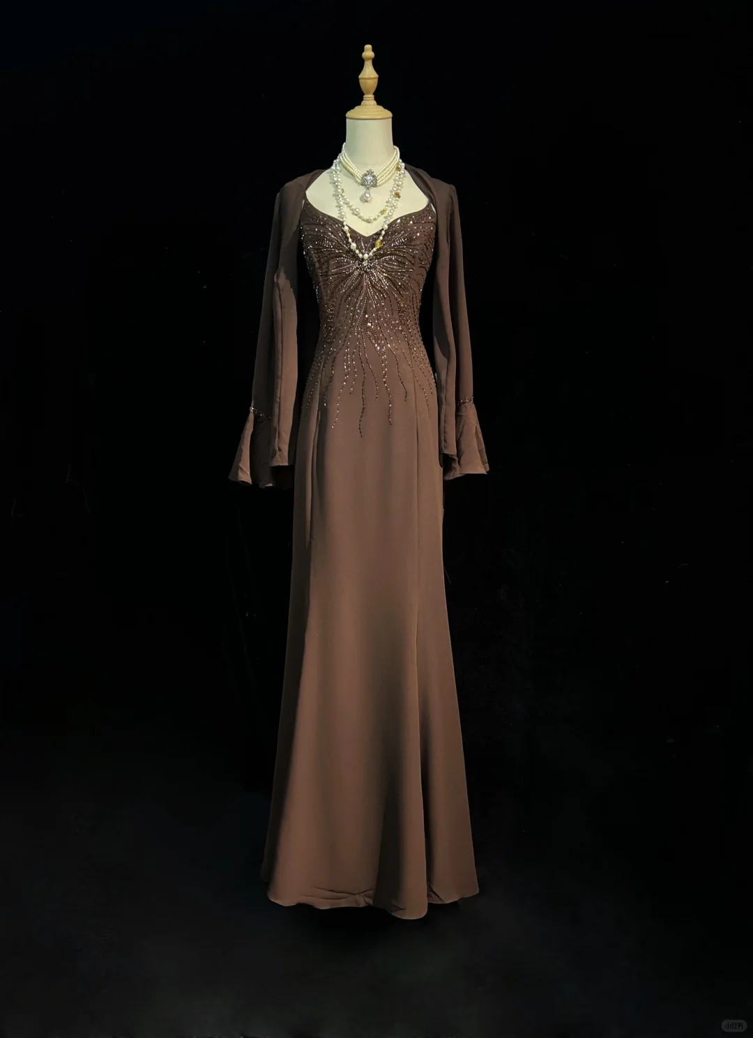 ✨Girlhomeshops-Coffee Spaghetti Strap Butterfly Beaded Chiffon Mermaid Evening Gown gh10279