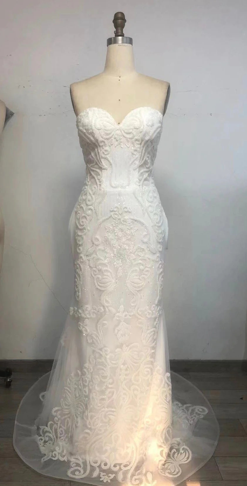 Weißes Ballkleid Hochzeitsempfangskleid Spitzenabendkleid gh2626