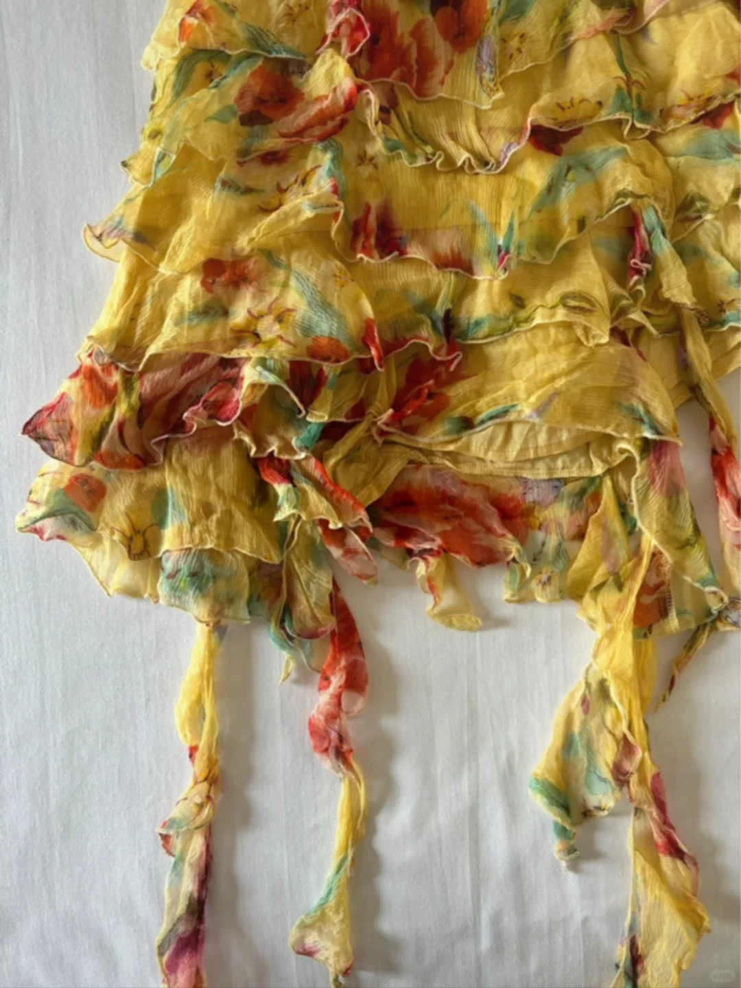 Yellow Vintage Printed Halter Fitted Waist Tiered Long Prom & Evening Party Dress gh8455