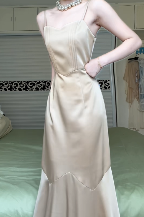 Champagne Satin Spaghetti Strap Long Evening Gown, Sweetheart Neck Mermaid Formal Prom Dress gh9032