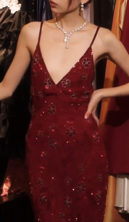 Burgundy Floral Sequin Long Evening Gown Deep V Spaghetti Straps Mermaid Prom Dress gh9868