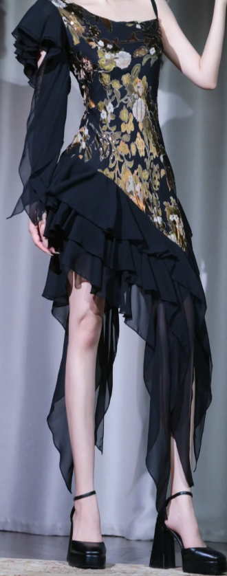 ✨Girlhomeshops-Black Gold Floral Print Asymmetrical Cocktail Dress, Square Neck Chiffon Ruffle Formal Gown gh9935