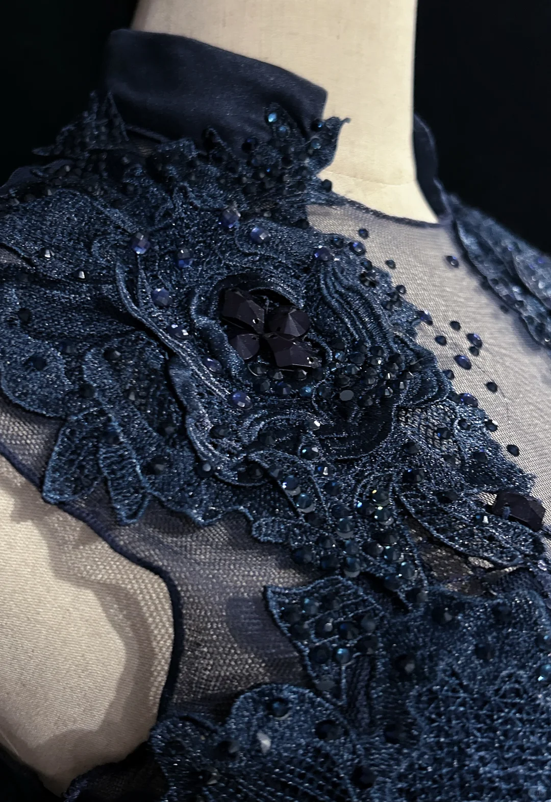 High Neck Navy Blue Mermaid Evening Gown Sleeveless Mesh 3D Floral Lace Sequined Formal Dress for Prom gh9537