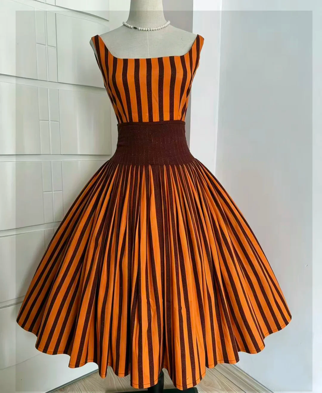 Orange‑Brown Vertical Stripe 1950s Vintage Midi Dress, Square Neck Sleeveless Wide High Waist Pleated Swing Skirt Retro Evening Gown gh9085