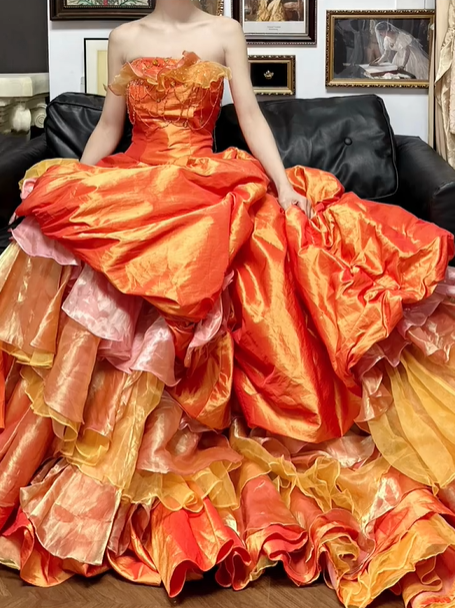 Orange‑Gold Ombre Vintage Strapless Prom Gown, Beaded Bodice, Fitted Waist, Draped Ruffle Details, Multi‑Layer Ruffled Cake Ballgown Skirt, Vintage Oil‑Painting Style Evening Prom Dress gh8772