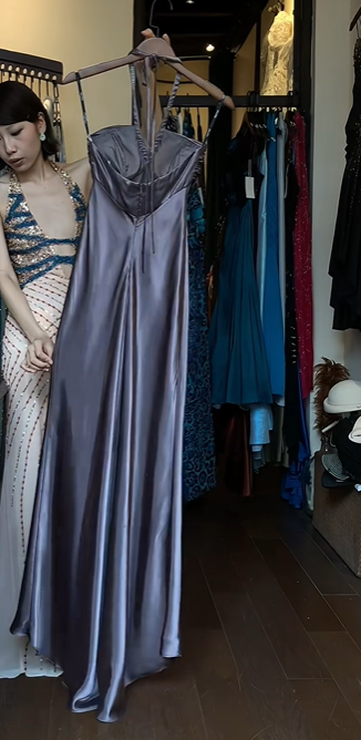 Dusty Purple Satin Halter Evening Gown Ruched Bust Rhinestone Detail Long Formal Prom Dress gh9739