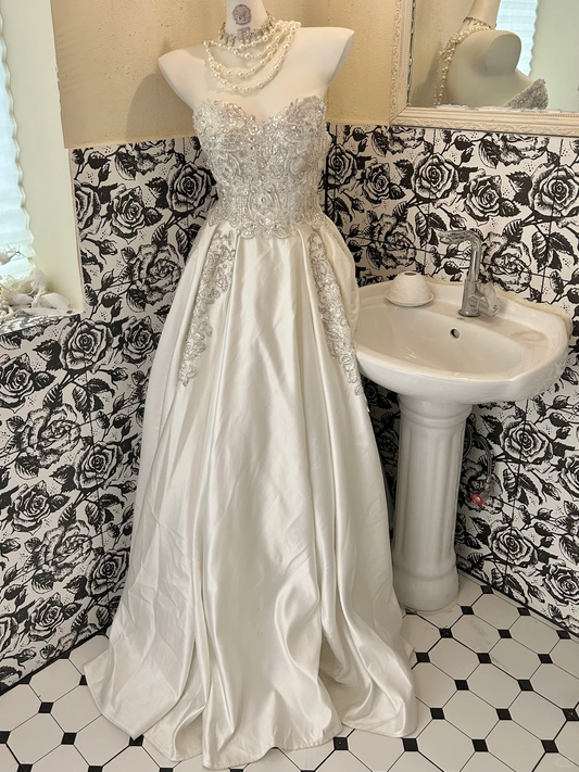 Silver Strapless Rhinestone Cinched Waist Full Flared Skirt Long Romantic Dress, Wedding Gown gh7813