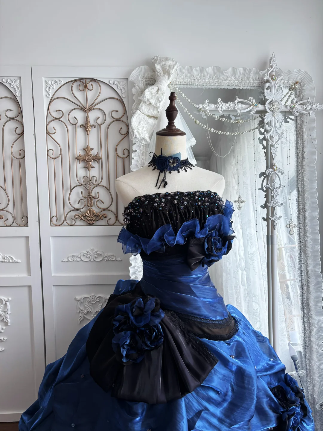 Dark Blue Strapless Fitted Waist Voluminous Tiered Cake Skirt Prom Gown & Evening Gown gh7348