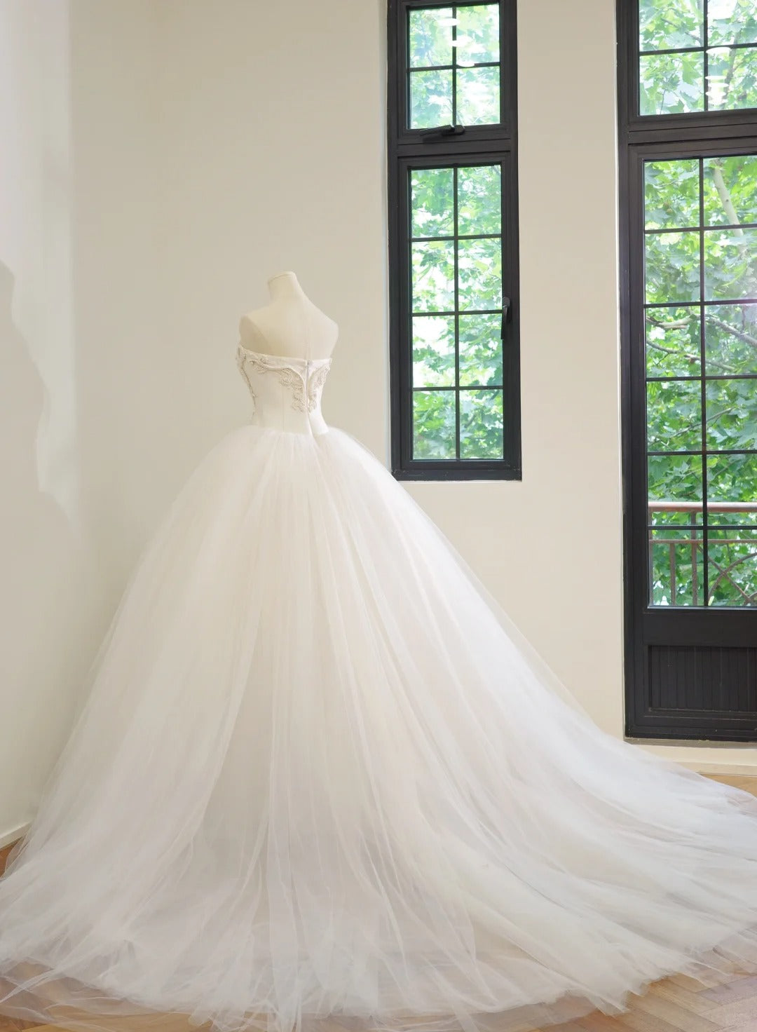 Girlhomeshops - Weißes, modisches, langes Tüll-Ballkleid, Abendkleid, Brautkleid, gh5059