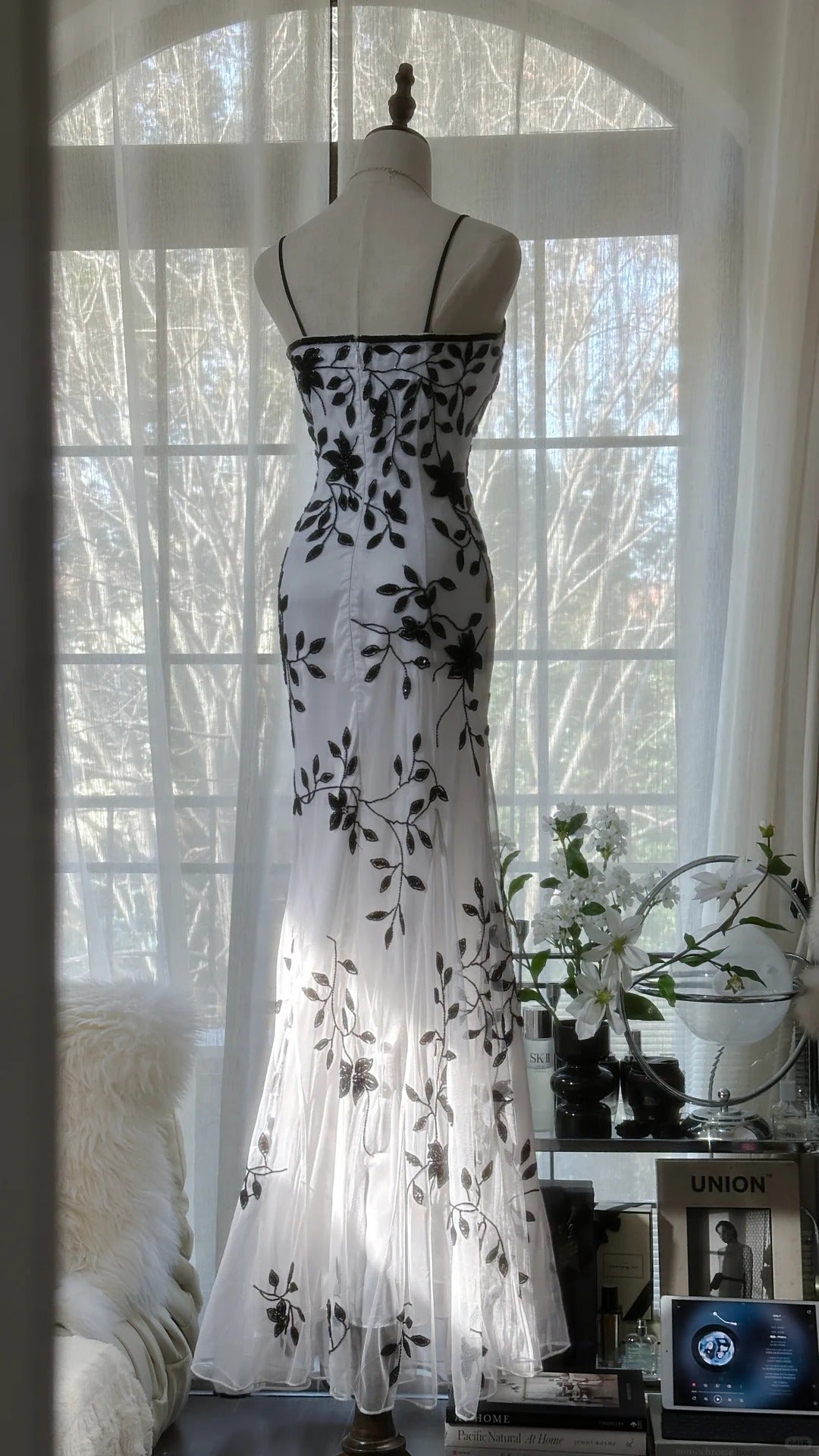 Robe de soirée longue en mousseline de soie, élégante, romantique, noire, à fleurs, pour anniversaire, mariage, vacances, gh4020