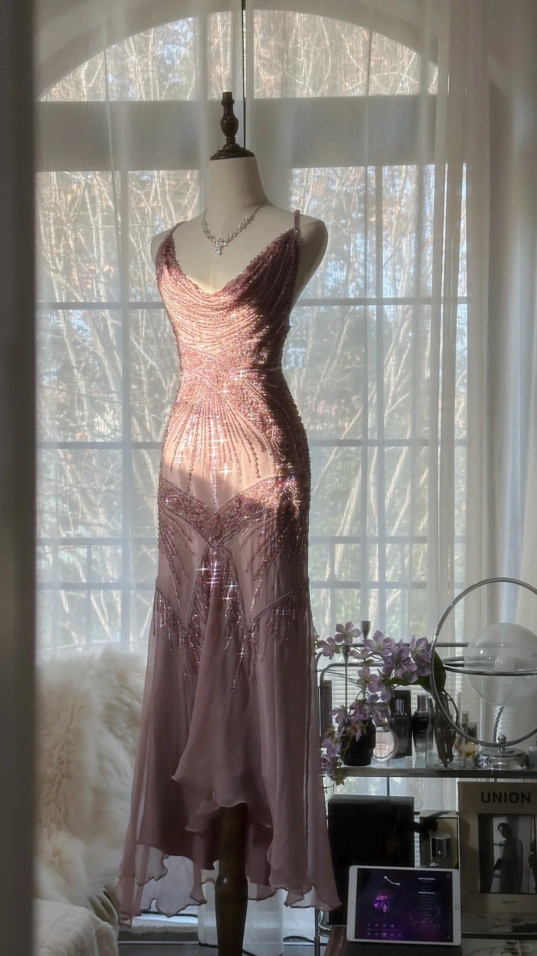 Pink  Romantic Fashion Elegant Exquisite Beaded Spaghetti Strap Long Tulle Chiffon Ruffle Ball Gown Evening Gown Party Dress gh4059